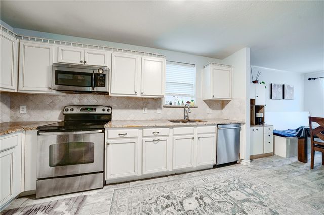 3004 Lake Vista Drive, Wylie, TX 75098