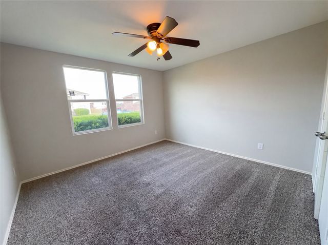 1006 Blackberry Trail, Lancaster, TX 75134