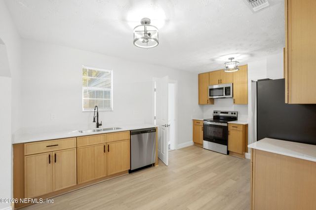 4802 LOUISA Terrace, Jacksonville, FL 32205