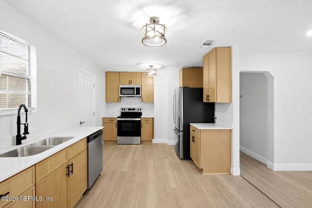 4802 LOUISA Terrace, Jacksonville, FL 32205