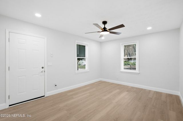 4802 LOUISA Terrace, Jacksonville, FL 32205