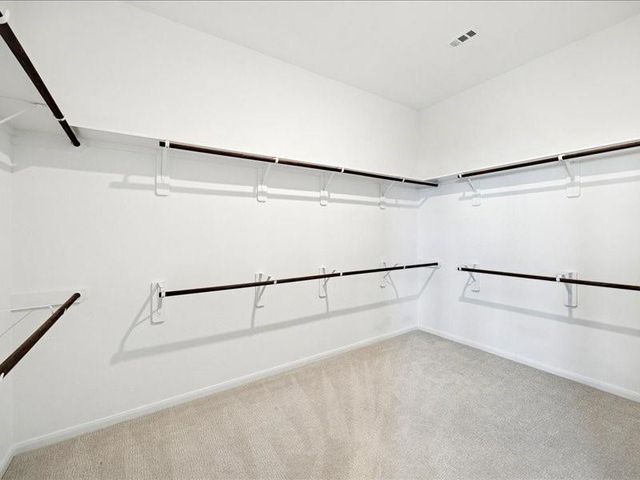 11903 Oakwood Drive, Mont Belvieu, TX 77535