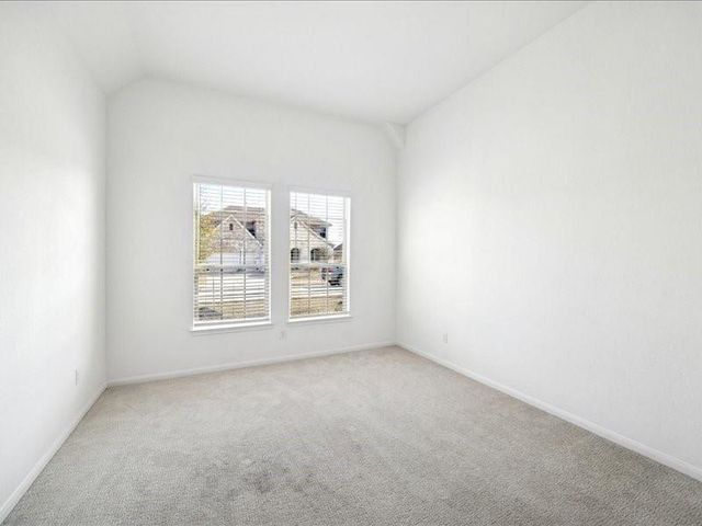 11903 Oakwood Drive, Mont Belvieu, TX 77535