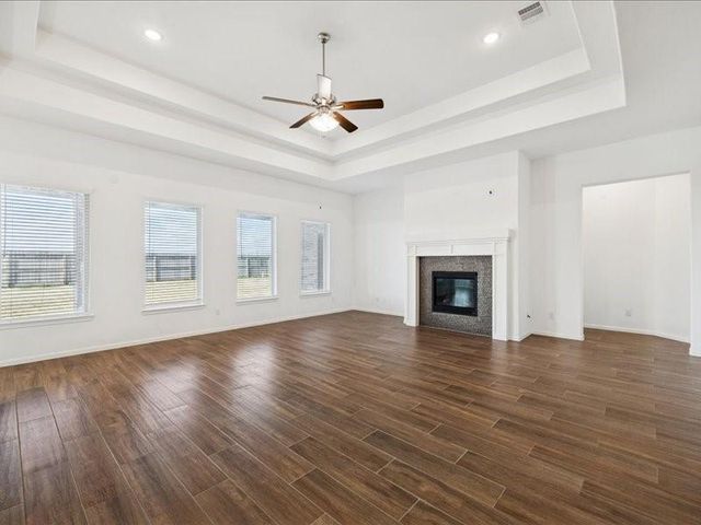 11903 Oakwood Drive, Mont Belvieu, TX 77535