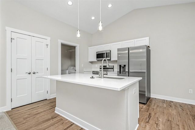 3055 Fairfield Drive, Waukee, IA 50263