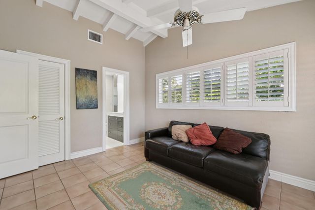 1709 NE 28th Drive, Wilton Manors, FL 33334