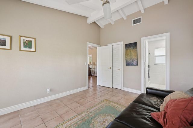 1709 NE 28th Drive, Wilton Manors, FL 33334