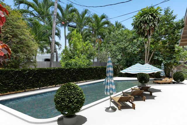 1709 NE 28th Drive, Wilton Manors, FL 33334