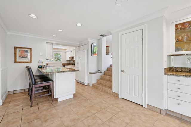 1709 NE 28th Drive, Wilton Manors, FL 33334