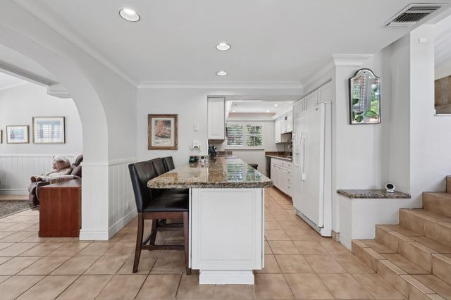 1709 NE 28th Drive, Wilton Manors, FL 33334