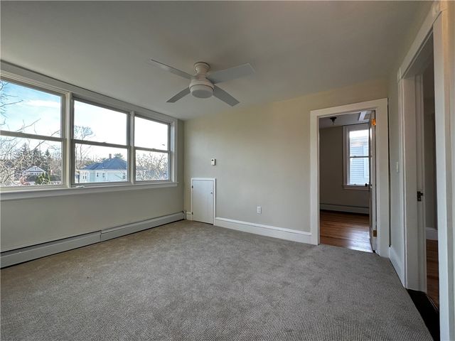 100 Maple Avenue, Barrington, RI 02806