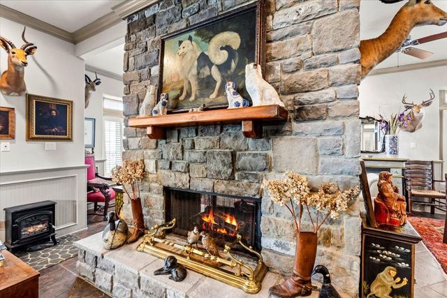 3039 Bayshore Drive, Bacliff, TX 77518