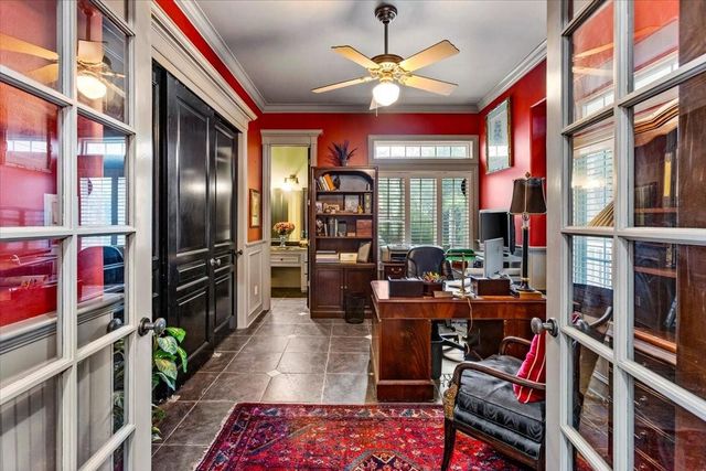 3039 Bayshore Drive, Bacliff, TX 77518