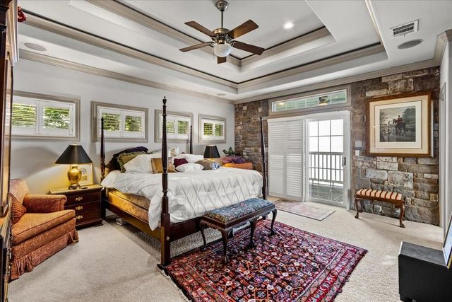 3039 Bayshore Drive, Bacliff, TX 77518