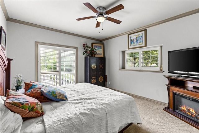 3039 Bayshore Drive, Bacliff, TX 77518