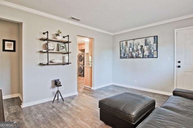 315 Hilderbrand Drive C7, Atlanta, GA 30328