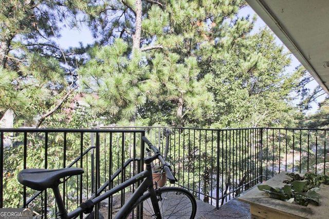 315 Hilderbrand Drive C7, Atlanta, GA 30328