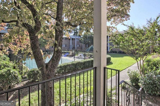 315 Hilderbrand Drive C7, Atlanta, GA 30328