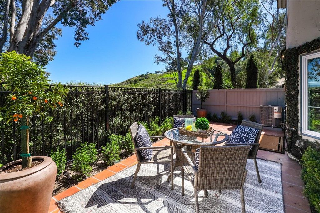 Image 8 of property listing at 25486 Rue Terrase, Laguna Niguel, CA 92677