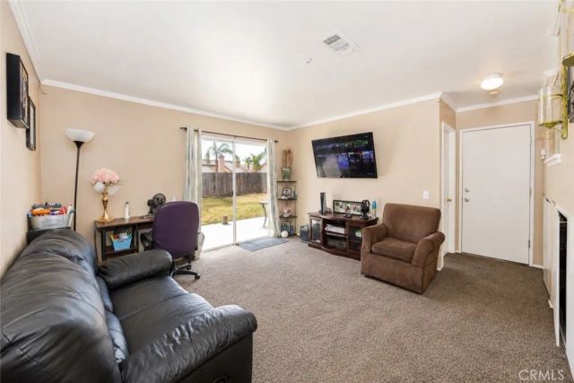 7560 Seine, Highland, CA 92346