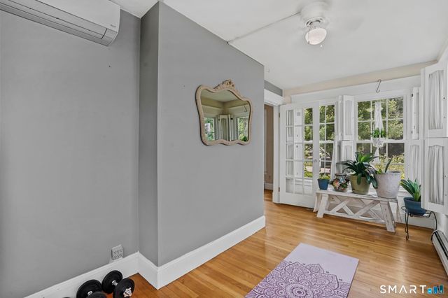 174 Hopkins Place, Longmeadow, MA 01106