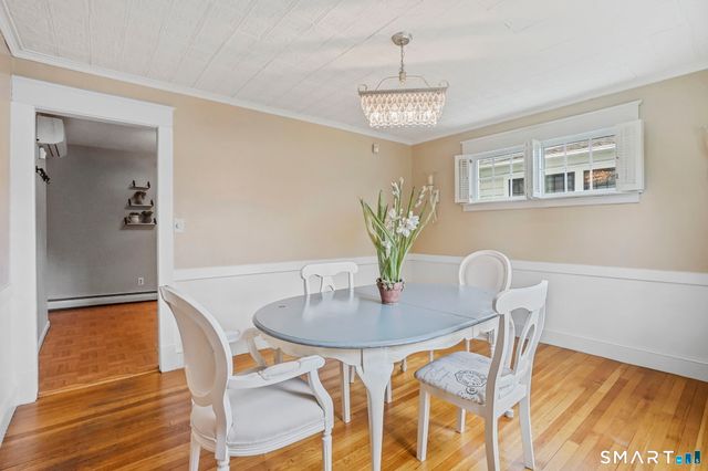 174 Hopkins Place, Longmeadow, MA 01106