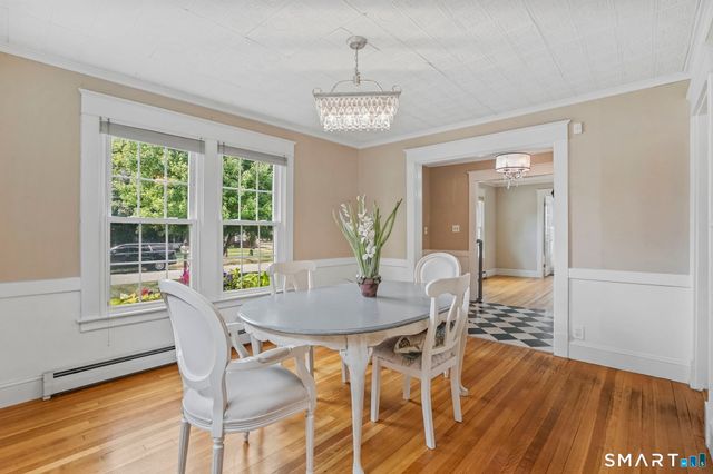 174 Hopkins Place, Longmeadow, MA 01106
