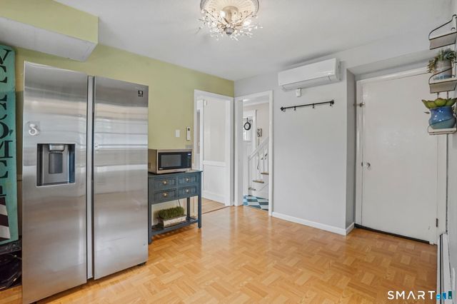 174 Hopkins Place, Longmeadow, MA 01106