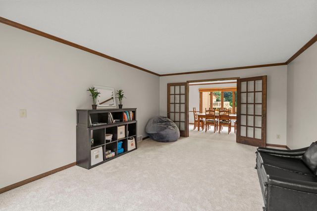 17030 30th Avenue N, Plymouth, MN 55447