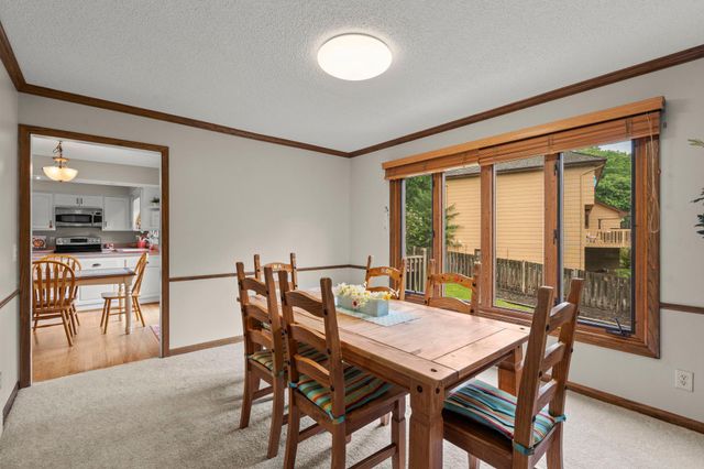 17030 30th Avenue N, Plymouth, MN 55447