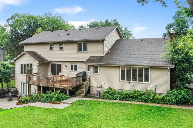17030 30th Avenue N, Plymouth, MN 55447