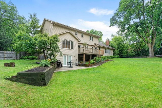 17030 30th Avenue N, Plymouth, MN 55447