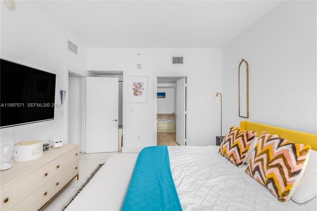 5970 Indian Creek Dr 502, Miami Beach, FL 33140