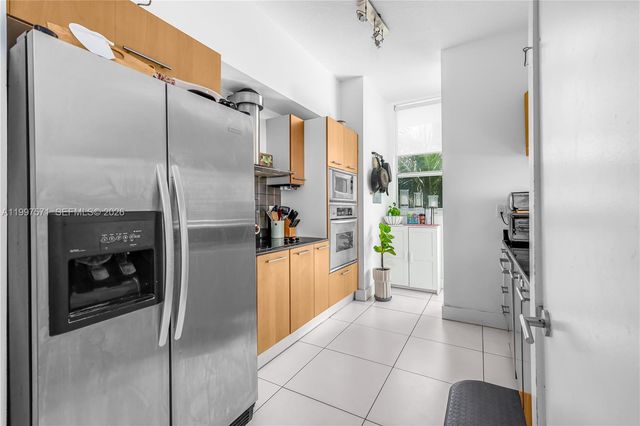 5970 Indian Creek Dr 502, Miami Beach, FL 33140