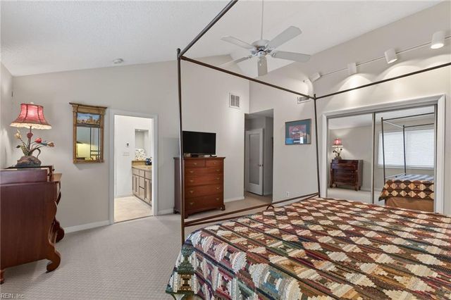 1105 Birdneck Lake DR, Virginia Beach, VA 23451