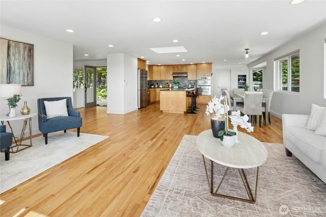 12213 206th Place SE, Issaquah, WA 98027