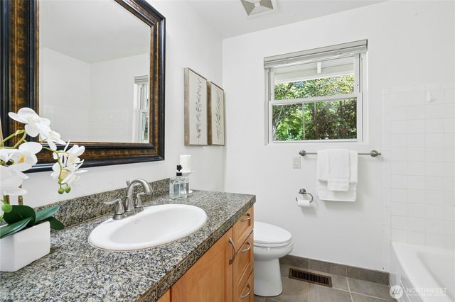 12213 206th Place SE, Issaquah, WA 98027