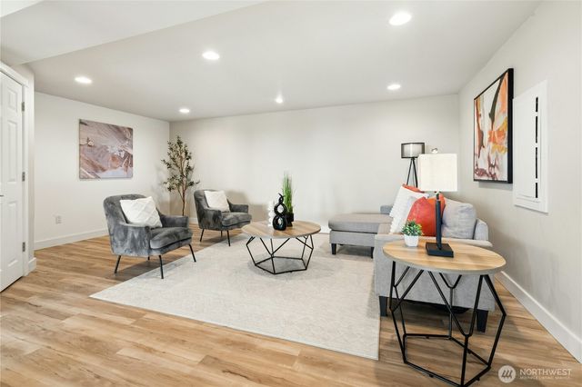 12213 206th Place SE, Issaquah, WA 98027