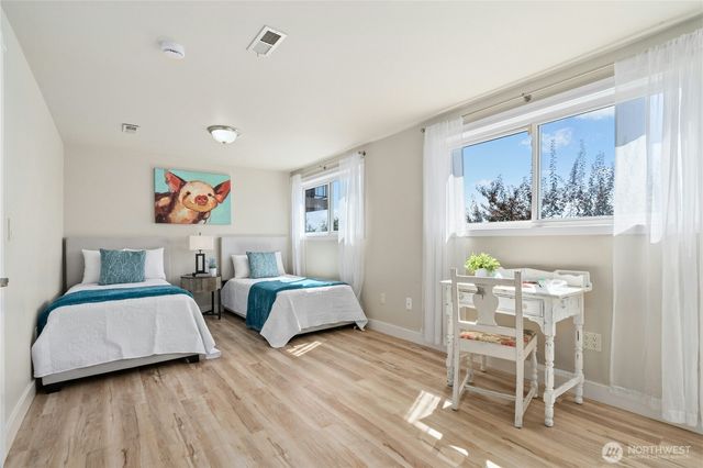 12213 206th Place SE, Issaquah, WA 98027