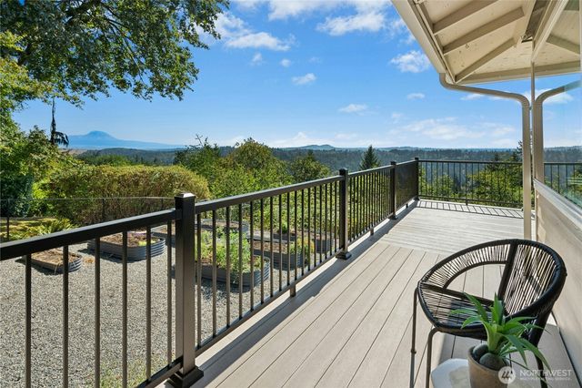 12213 206th Place SE, Issaquah, WA 98027