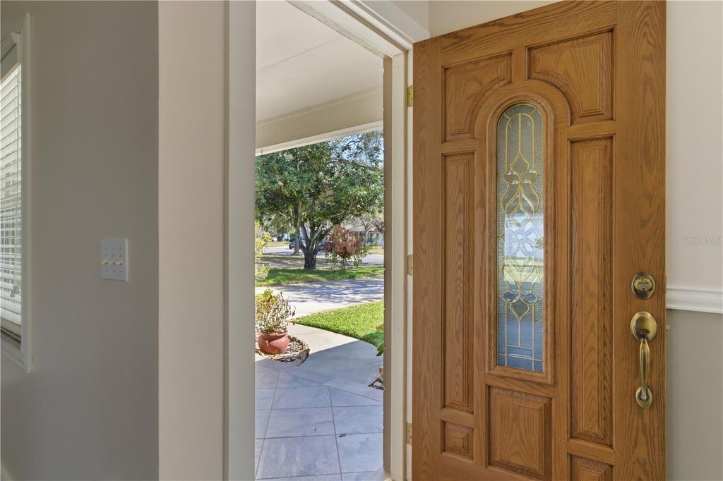 Image 4 of property listing at 127 MARK DAVID BOULEVARD, Casselberry, FL 32707