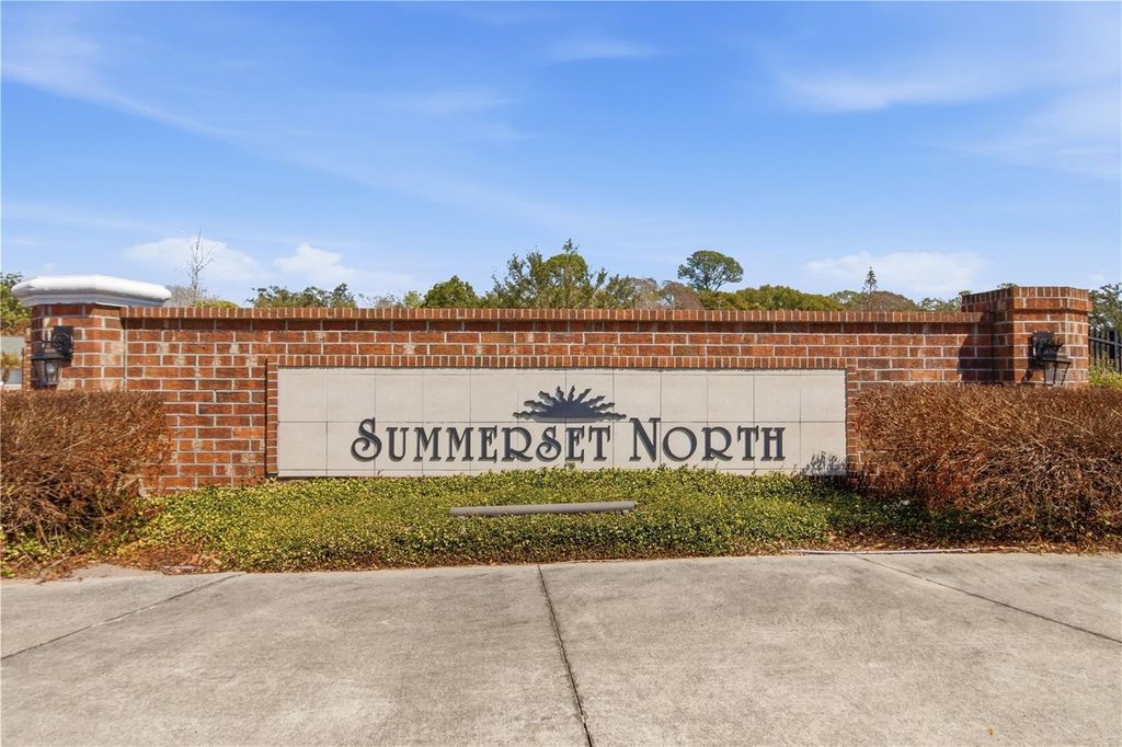 Image 43 of property listing at 127 MARK DAVID BOULEVARD, Casselberry, FL 32707