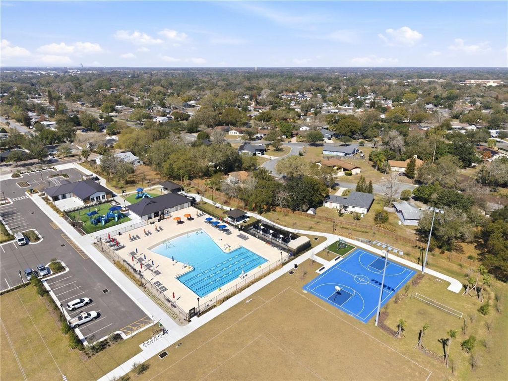 Image 47 of property listing at 127 MARK DAVID BOULEVARD, Casselberry, FL 32707