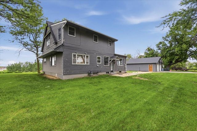 23150 MCPHERSON Avenue, Council Bluffs, IA 51503
