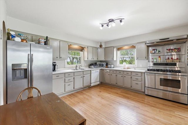 23150 MCPHERSON Avenue, Council Bluffs, IA 51503