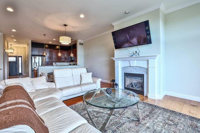 1172 Grays Peak, Covington, KY 41011