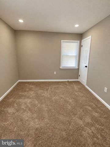 1408 EARLY OAKS LN, Capitol Heights, MD 20743