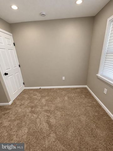 1408 EARLY OAKS LN, Capitol Heights, MD 20743