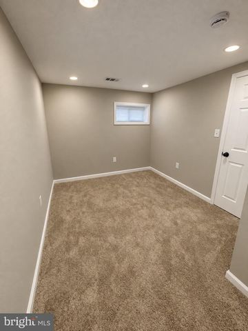 1408 EARLY OAKS LN, Capitol Heights, MD 20743