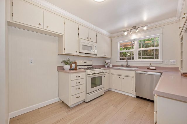 3004 Merriam Ct, El Dorado Hills, CA 95762